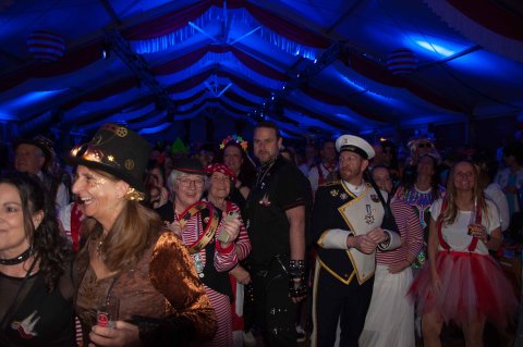 2025 – Kostuemsitzung