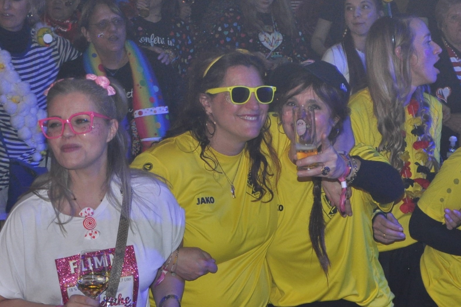 2026 – Damensitzung