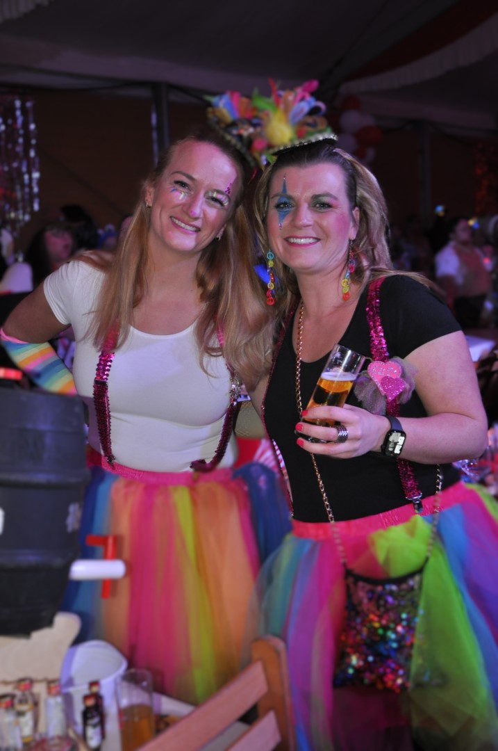 2026 – Damensitzung