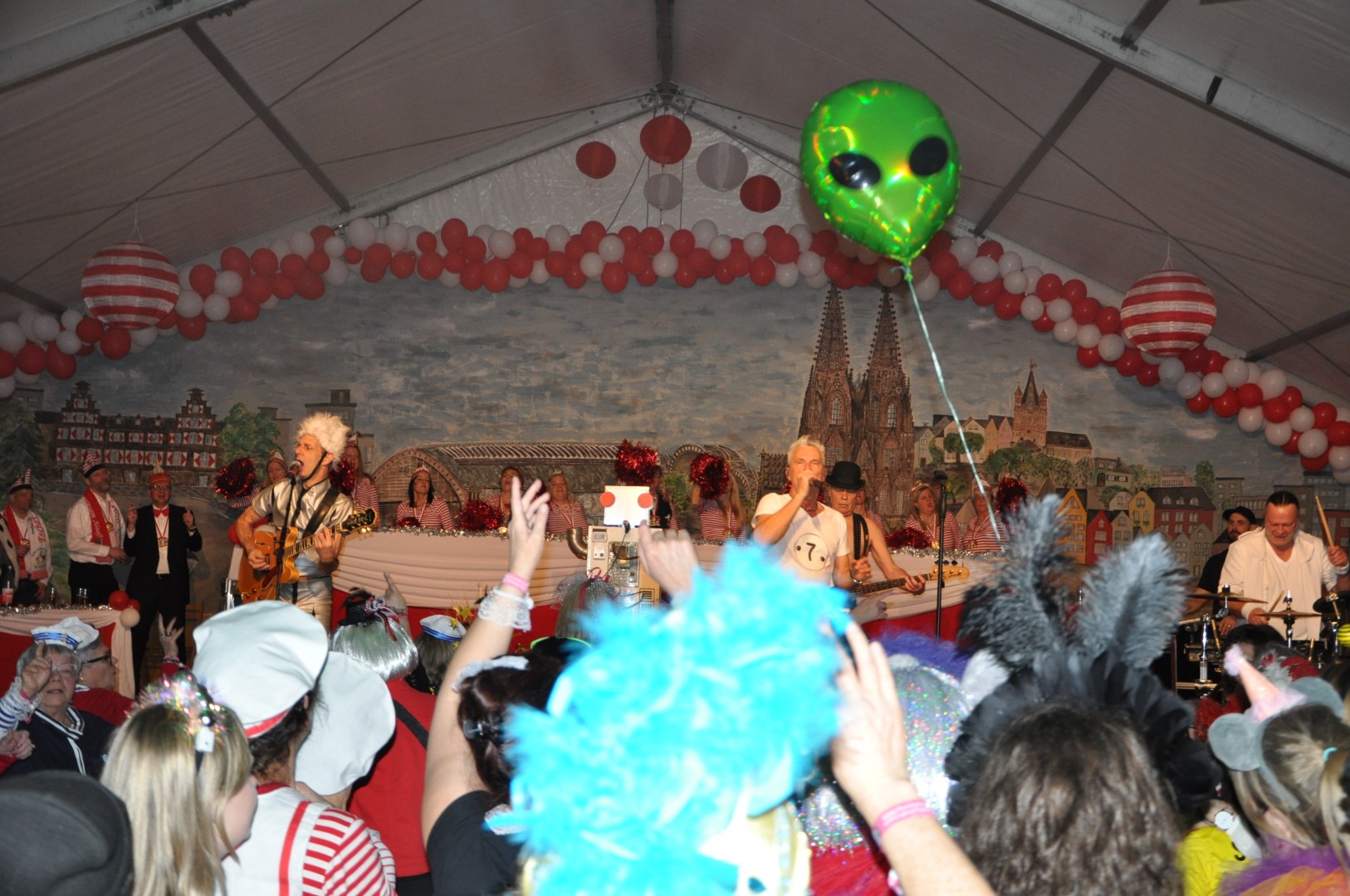 2026 – Damensitzung