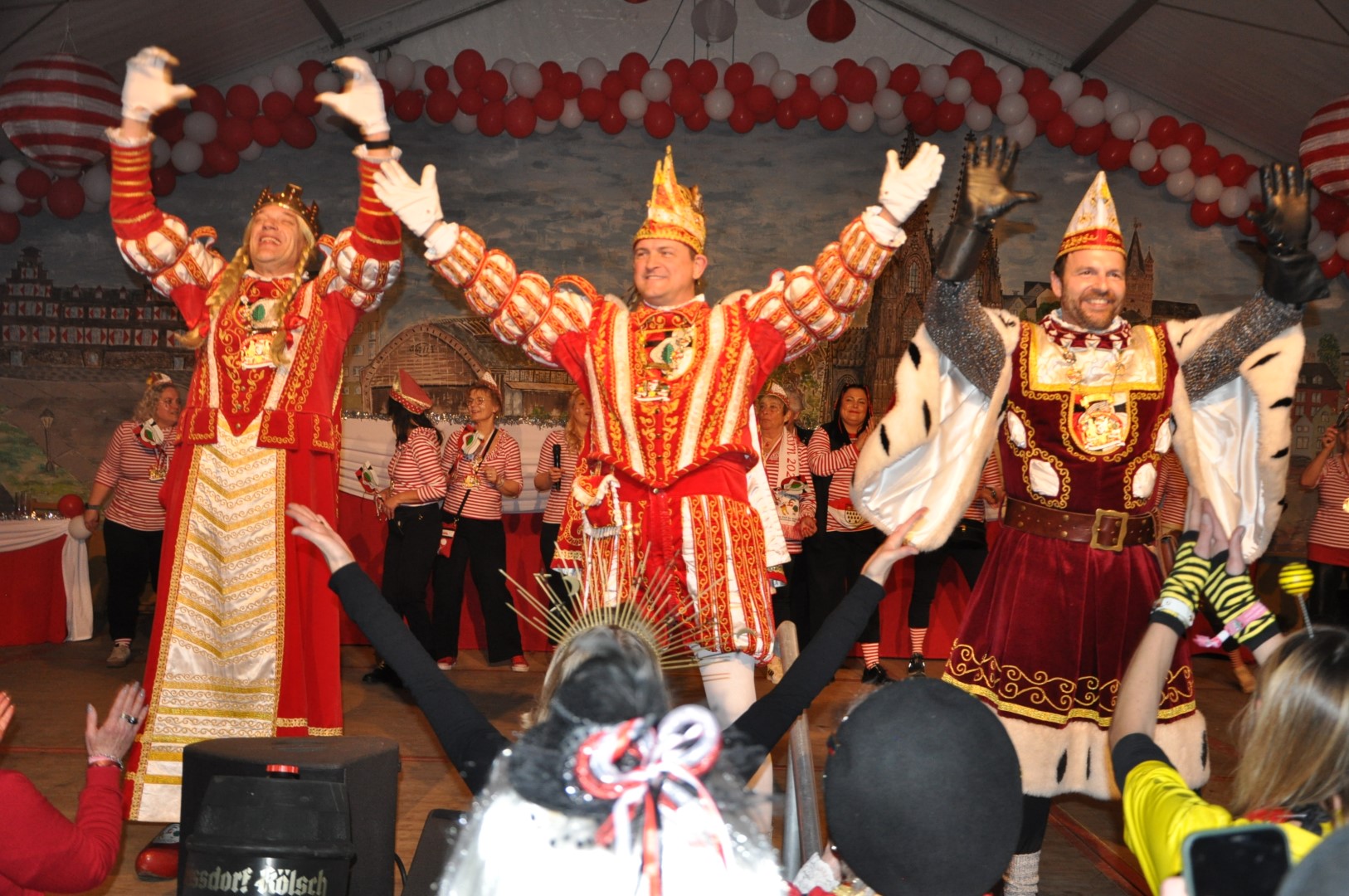 2026 – Damensitzung