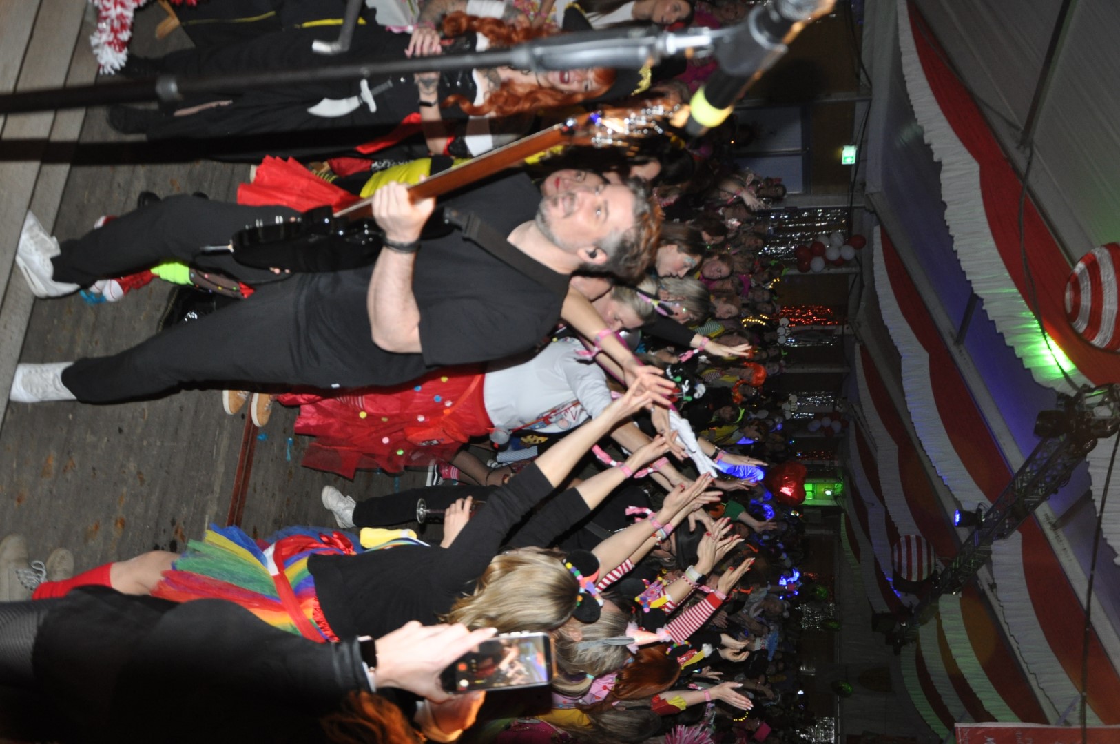 2026 – Damensitzung