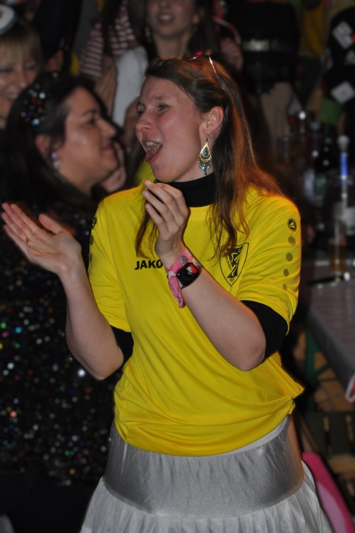 2026 – Damensitzung