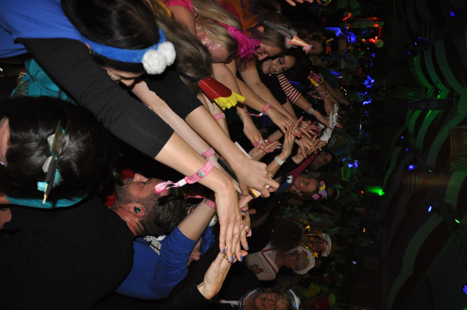 2026 – Damensitzung